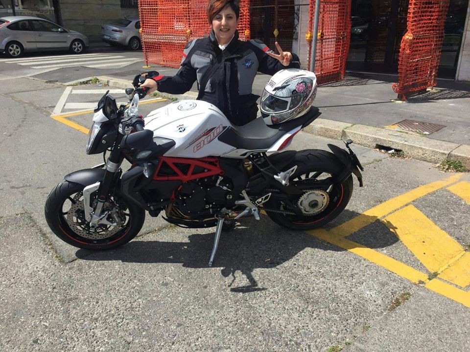 Antonella_ragazze_in_moto