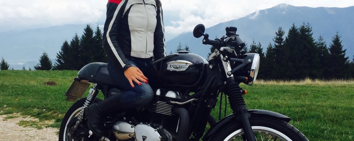 Letizia_ragazze_in_moto