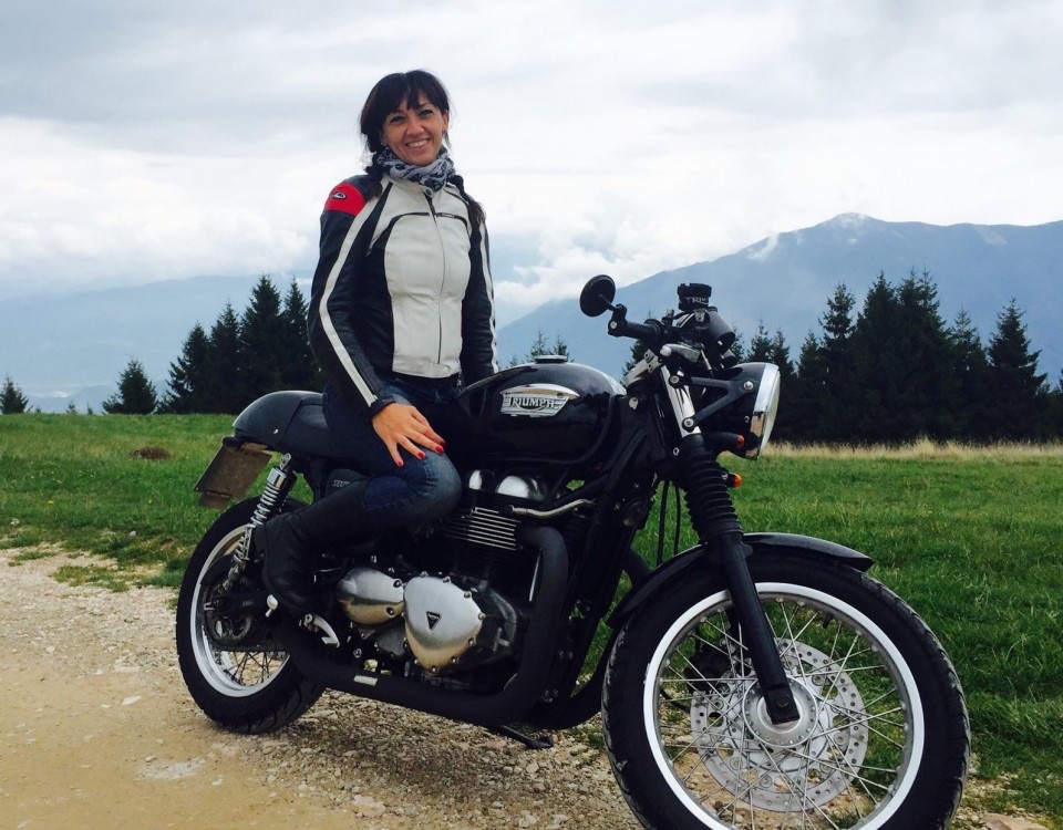 Letizia_ragazze_in_moto