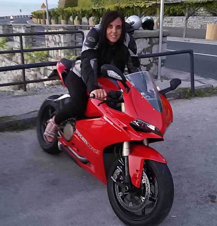 anna_ragazze_in_moto