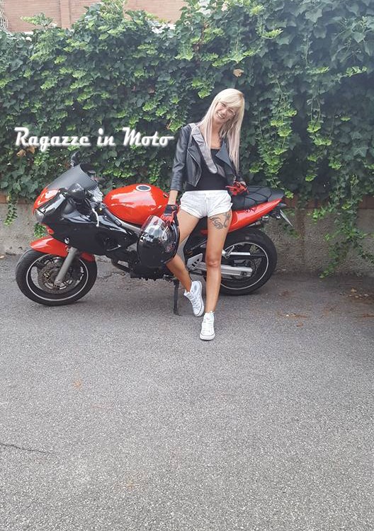 adryana_ragazze_in_moto