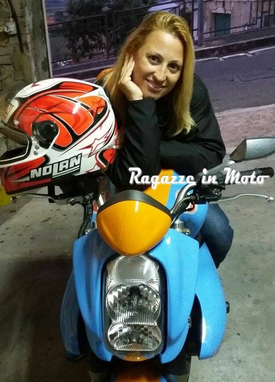 alba_ragazze_in_moto