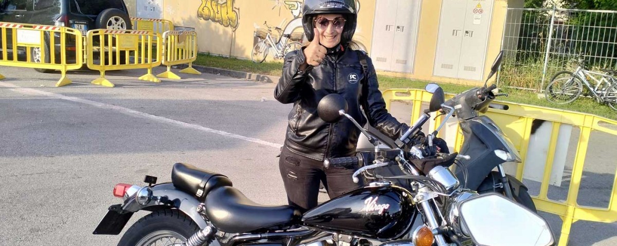 viviana_ragazze_in_moto