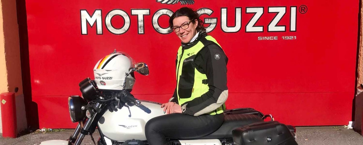 laura_ragazze_in_moto