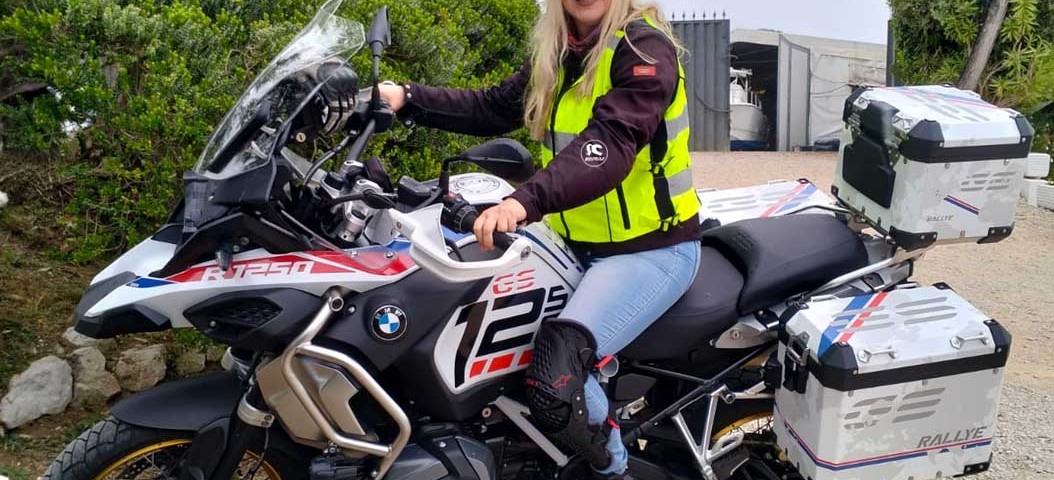 silvia_ragazze_in-moto