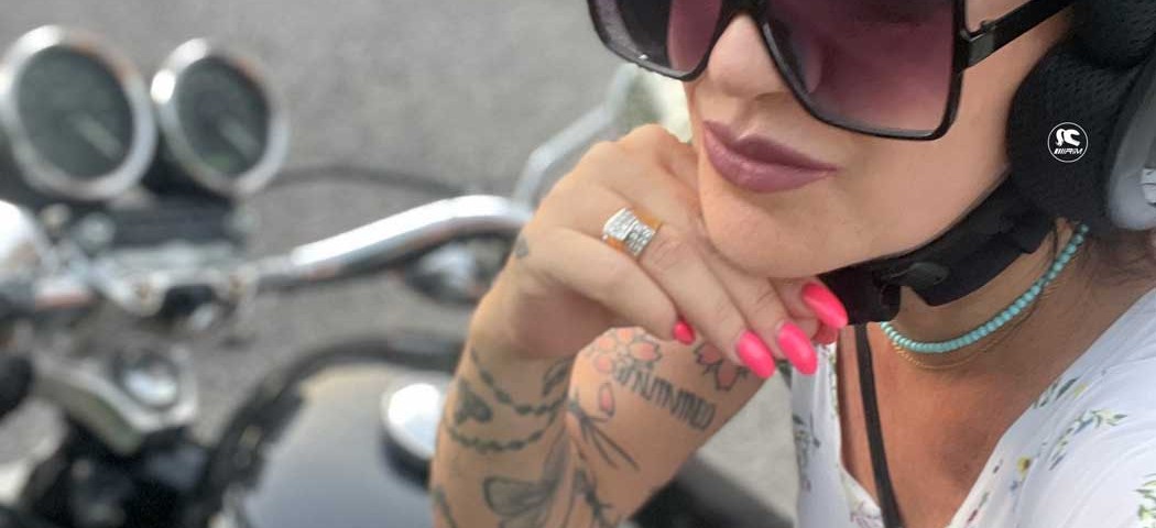 lisa_ragazze_in_moto