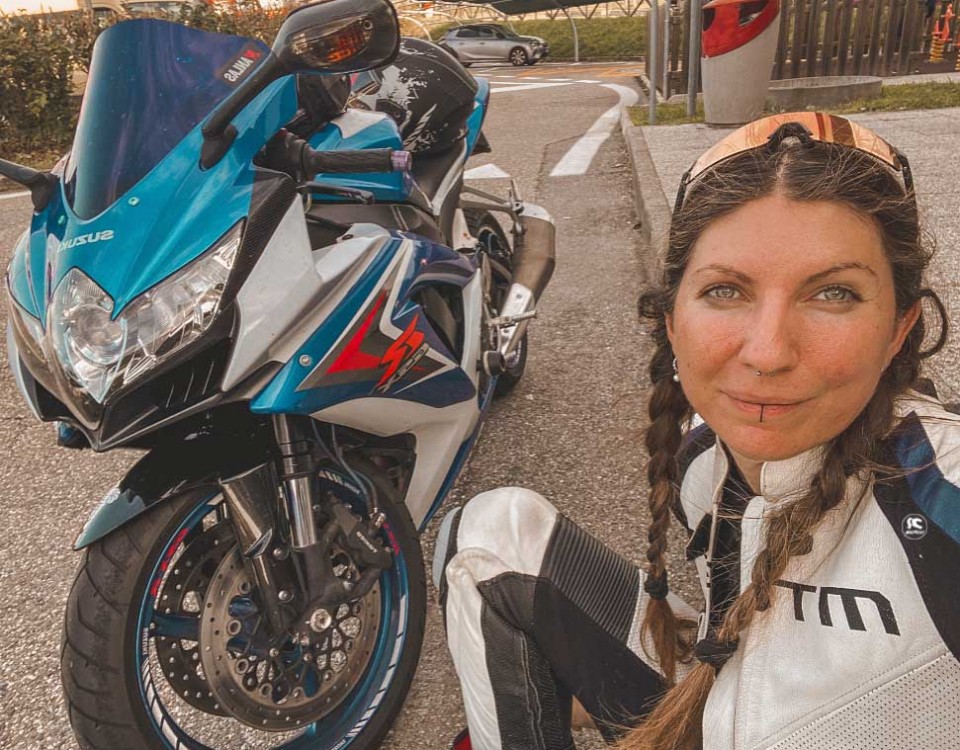 erica_ragazze_in_moto